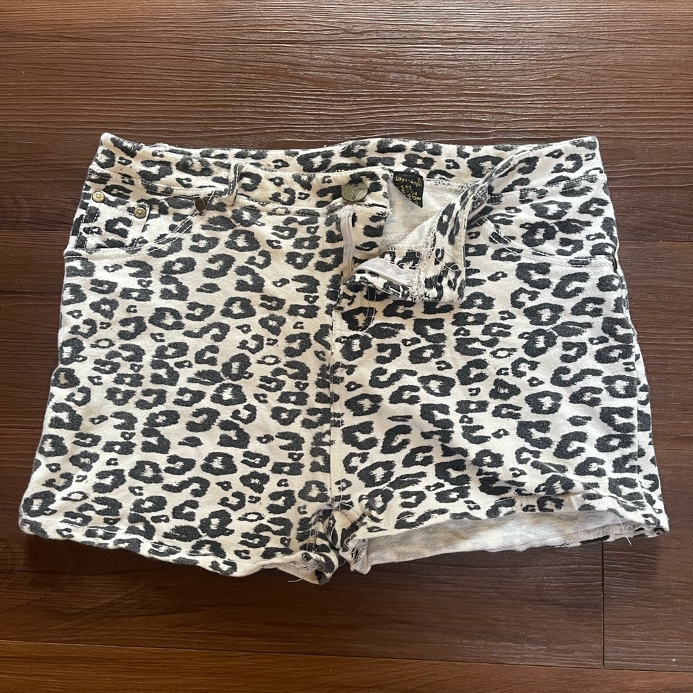 White Like an Angel Cheetah Print shorts